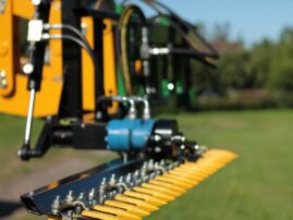 Heckenschere H 140 für Frontlader mit Euroaufnahme